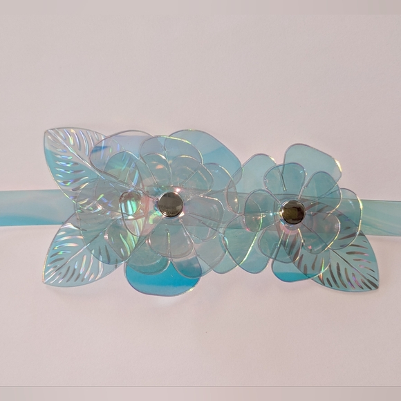 NWT IRIDESCENT FLOWER CHOKER - Picture 2 of 14